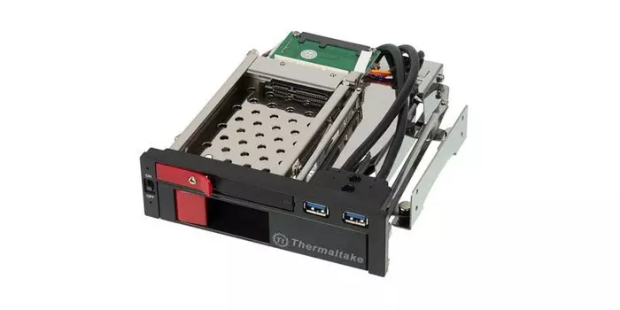 Внешний корпус для HDD Thermaltake Max5 Duo ST0026Z