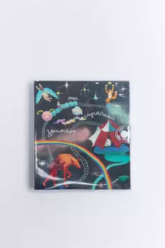 Блокнот с принтом и застежкой-кнопкой