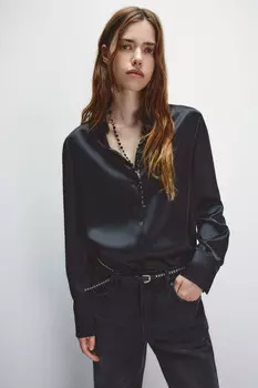 Блузка атласная с длинными рукавами