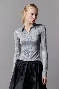 Блузка-лонгслив на молнии со змеиным принтом