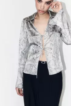 Блузка на завязках атласная с принтом