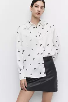 Блузка-рубашка oversize атласная с принтом и бахромой