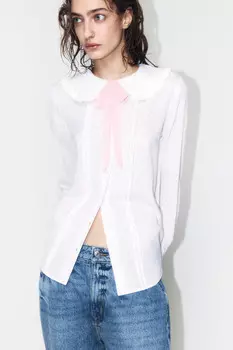 Блузка с оборками и галстуком