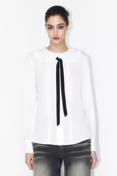 Блузка с оборками и галстуком