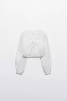 Блузка укороченная с объемными рукавами