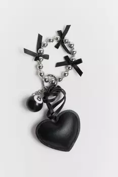 Брелок-обвес с сердечком и бантиками