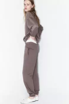 Брюки-джоггеры базовые из хлопкового футера