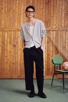 Брюки прямые костюмные