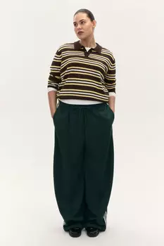 Брюки широкие с лампасами