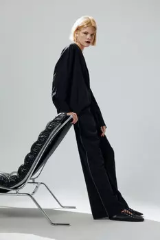 Брюки в полоску на завязках