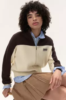 Джемпер на молнии вязаный