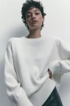 Джемпер oversize вязаный в базовых цветах