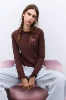 Джемпер-поло с вышивкой и оборками