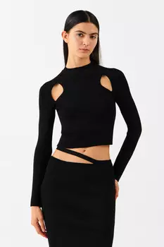 Джемпер вискозный с вырезами на груди