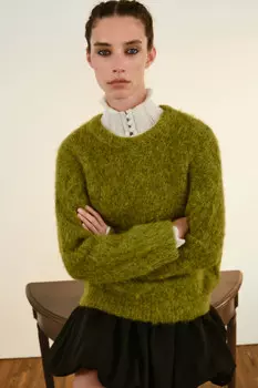 Джемпер вязаный пушистый с шерстью