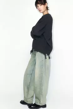 Джемпер вязаный рваный в рубчик