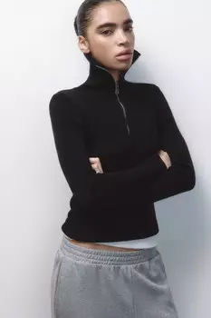 Джемпер вязаный с молнией на воротнике