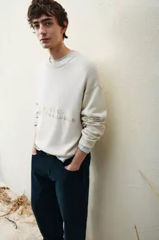 Джемпер вязаный с надписью