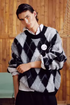 Джемпер вязаный с принтом аргайл