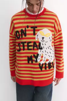 Джемпер вязаный с принтом и надписями