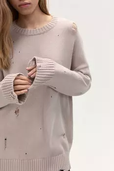 Джемпер вязаный с рваными элементами