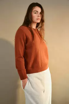 Джемпер вязаный свободный