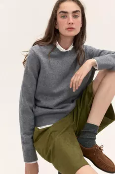 Джемпер вязаный свободный