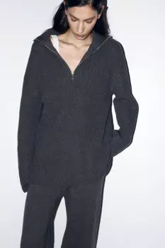 Джемпер вязаный в рубчик с воротником на молнии