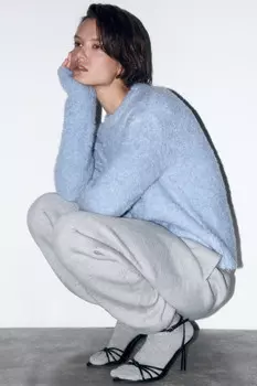 Джемпер пушистый вязаный с шерстью