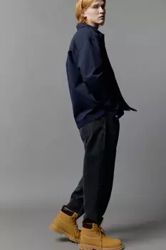 Джинсы-бананы широкие со средней посадкой