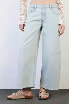 Джинсы barrel fit широкие с открытыми срезами