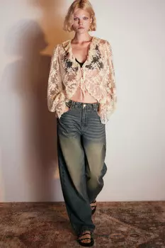 Джинсы cargo с декоративной петлей