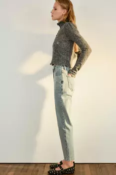 Джинсы mom fit с высокой посадкой