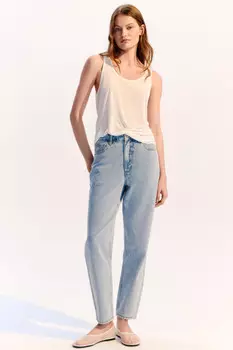 Джинсы mom fit с высокой посадкой