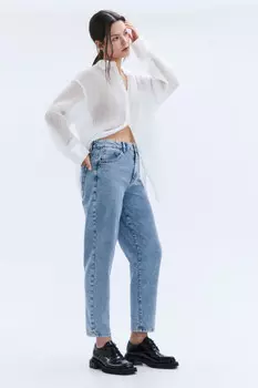 Джинсы mom fit укороченные с высокой посадкой