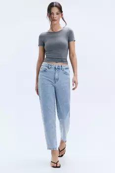 Джинсы mom fit укороченные с высокой посадкой