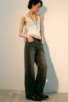 Джинсы прямые с металлическими заклепками