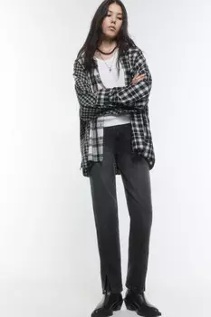 Джинсы прямые с высокой посадкой и разрезами