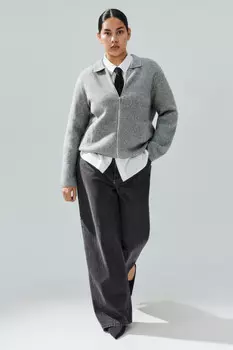 Джинсы прямые со средней посадкой