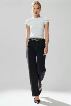 Джинсы прямые со средней посадкой