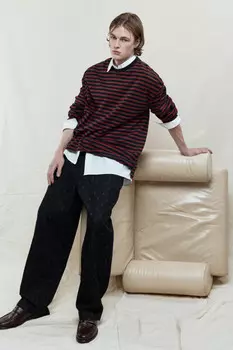 Джинсы широкие с принтом-молниями