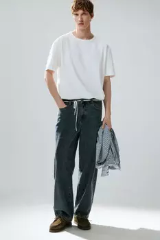 Джинсы широкие с вареным эффектом