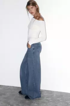 Джинсы широкие со средней посадкой