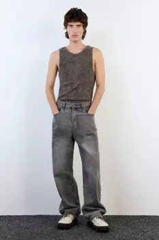 Джинсы straight прямые с вареным эффектом