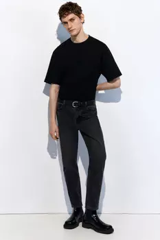 Джинсы tapered зауженные базовые