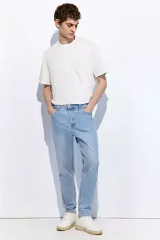 Джинсы tapered зауженные со средней посадкой