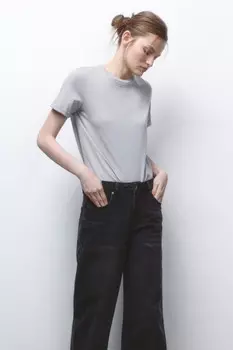 Футболка базовая с подвернутыми рукавами