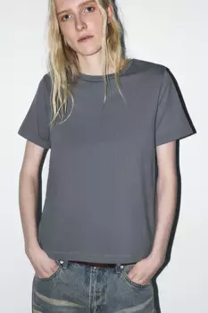 Футболка базовая с подвернутыми рукавами