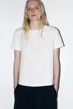 Футболка базовая с подвернутыми рукавами