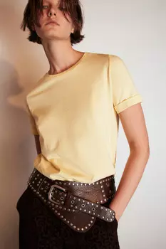 Футболка базовая с подвернутыми рукавами